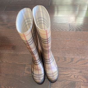 Authentic Burberry Rain boots